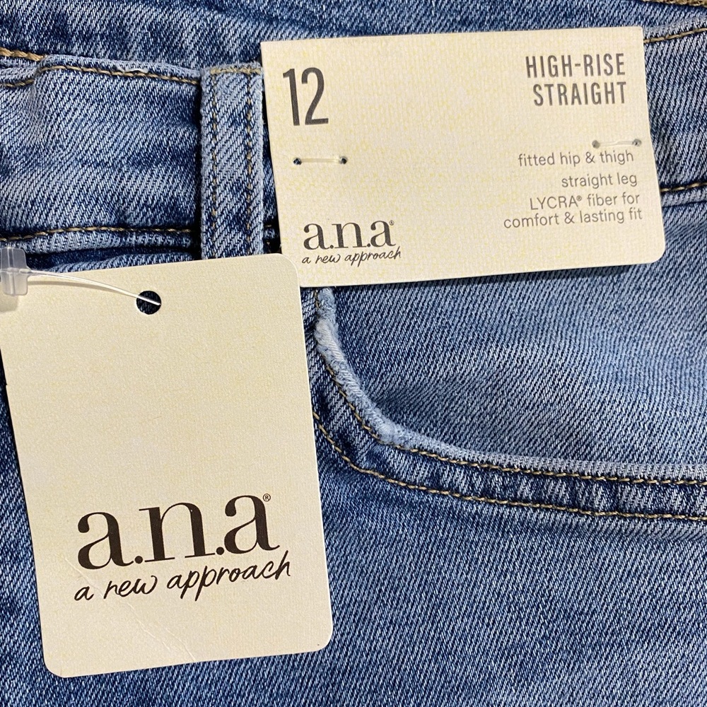 A.N.A || Woman’s high Rise straight leg stretch capris blue jeans size 12 - Picture 6 of 7
